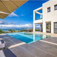 4 bedroom villa with pool in Acharavi, Corfu, sleeps 8